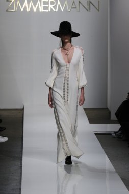 Zimmermann defile