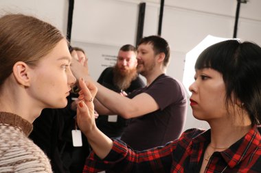 Sally Lapointe'ye defile