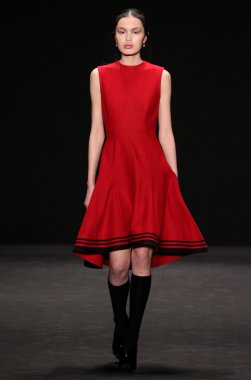 Vivienne Tam moda defilesi