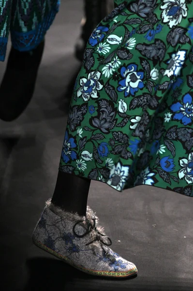 Anna Sui módní přehlídky — Stock fotografie
