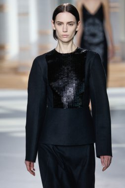 Patron kadın moda defilesi