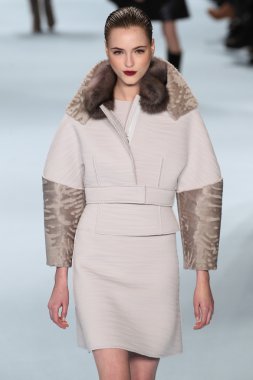 Carolina Herrera Güz 2015 koleksiyonu