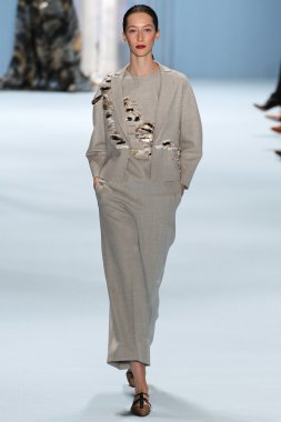 Carolina Herrera Güz 2015 koleksiyonu