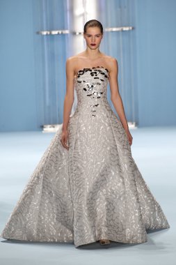 Carolina Herrera Güz 2015 koleksiyonu