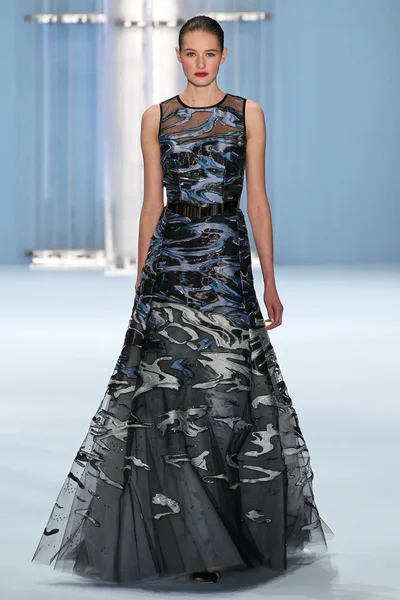 Collection Carolina Herrera Automne 2015 — Photo