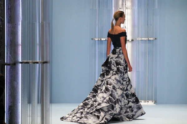 Carolina Herrera Fall 2015 Collection — Stock Photo, Image