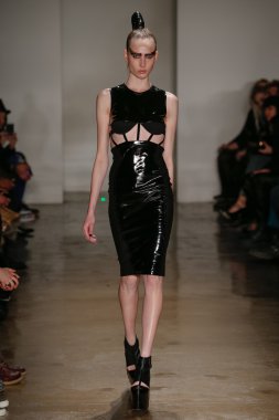 Chromat Aw15: Mindware defile