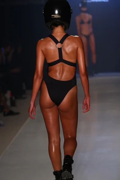 Minimale Animale fashion show during MBFW Swim 2015 — Stock Photo, Image