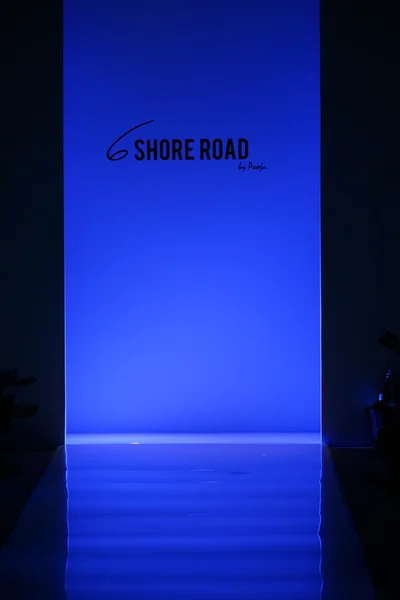 6 Shore Road di Pooja — Foto Stock