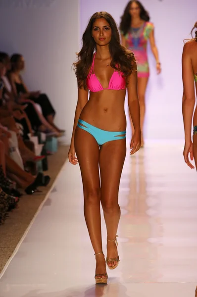 Luli Fama during MBFW Swim — Stock Photo, Image