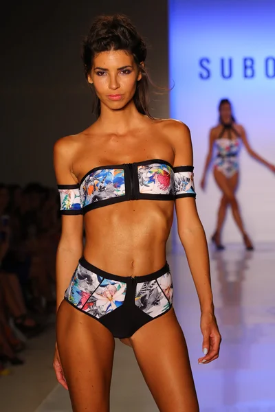 Suboo fashion show — Stock Photo, Image