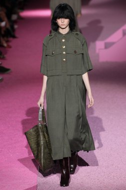 Mercedes-Benz Moda Haftası sırasında Marc Jacobs