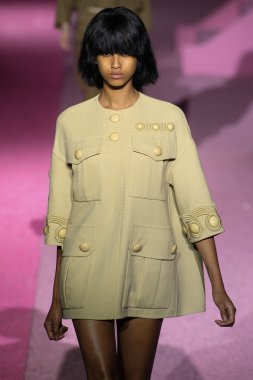 Mercedes-Benz Moda Haftası sırasında Marc Jacobs