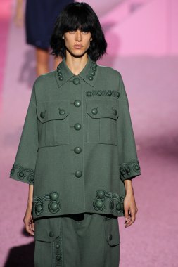Mercedes-Benz Moda Haftası sırasında Marc Jacobs