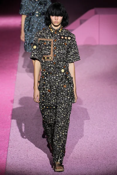 Marc Jacobs podczas Mercedes-Benz Fashion Week — Zdjęcie stockowe