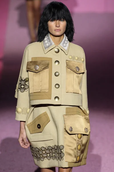 Marc Jacobs lors de la Fashion Week Mercedes-Benz — Photo