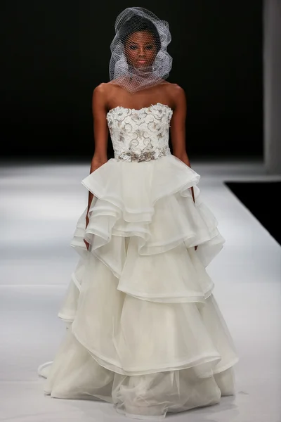 Défilé Badgley Mischka — Photo