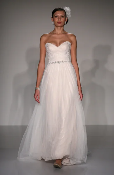 Sottero en Midgley modeshow — Stockfoto