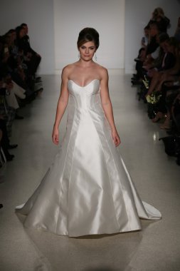 Matthew Christopher defile