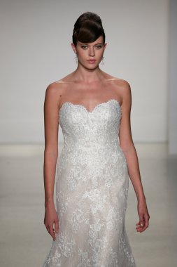 Matthew Christopher defile