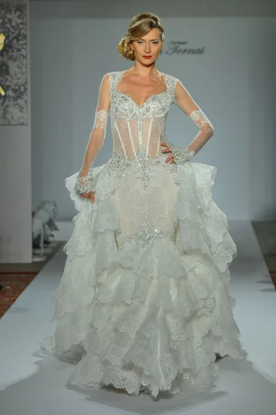 Prina Tornai Bridal collection — Zdjęcie stockowe