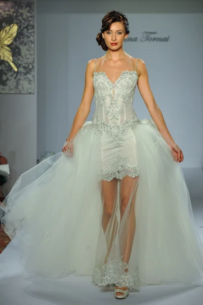 Prina Tornai Colección nupcial — Foto de Stock