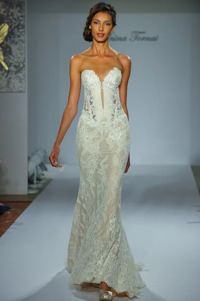 Prina Tornai Nászutas Gyűjtemény — Stock Fotó