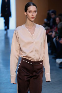 Derek Lam defile