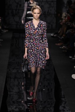 Diane Von Furstenberg defile