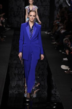 Diane Von Furstenberg defile