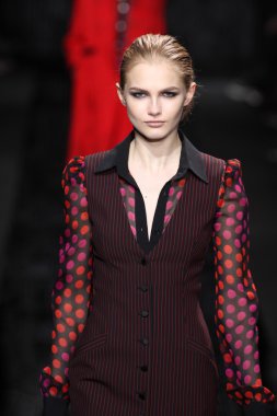 Diane Von Furstenberg defile