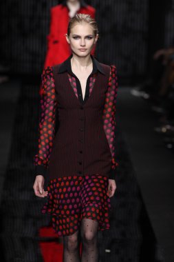 Diane Von Furstenberg defile