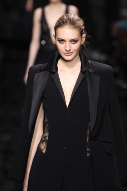 Diane Von Furstenberg defile