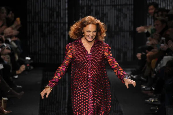 Diane Von Furstenberg fashion show — Stock Photo, Image