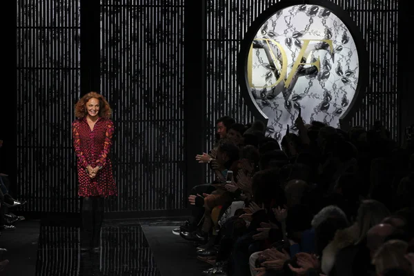 Sfilata di moda Diane Von Furstenberg — Foto Stock