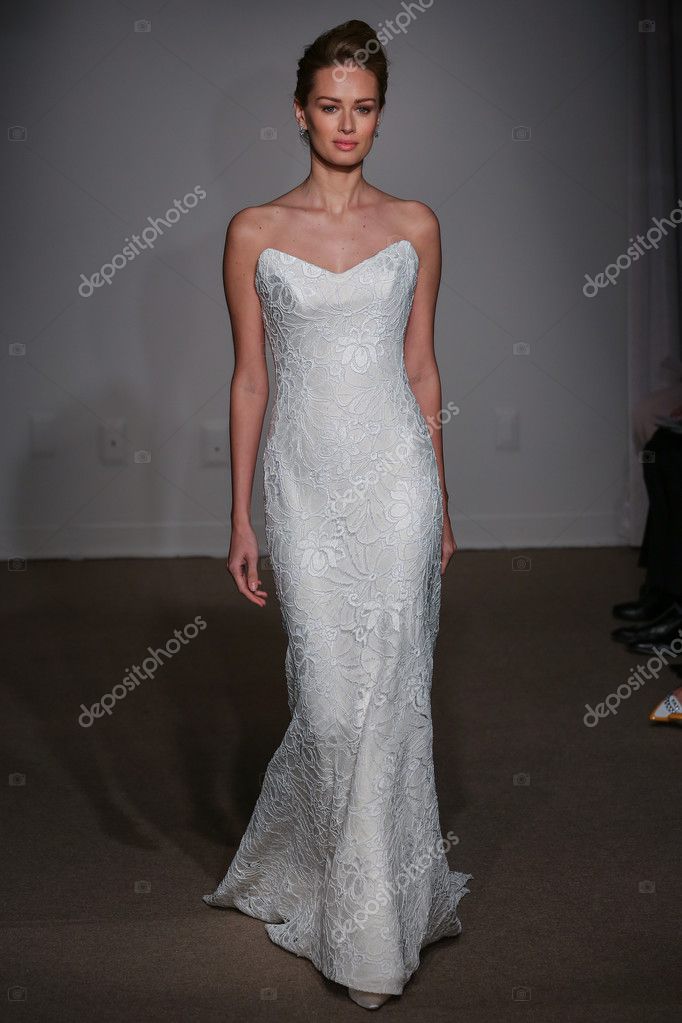 Anna Maier And Ulla Maija Couture Bridal Stock Editorial Photo