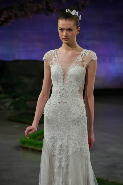 Ines Di Santo Bridal Show — Stock Photo, Image