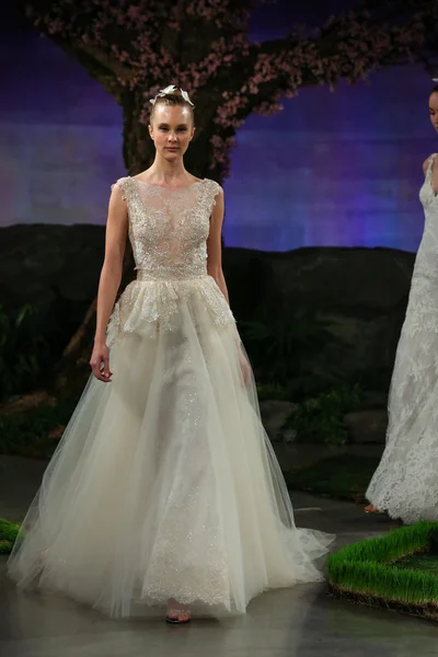 Ines Di Santo Bridal Show — Stock Photo, Image