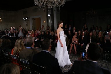 Mira Zwillinger Gelin Koleksiyonu