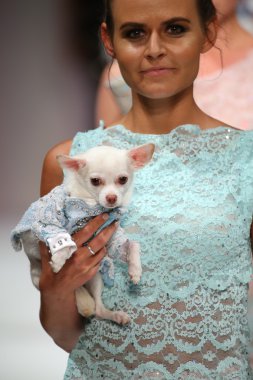 Anthony Rubio fashion show