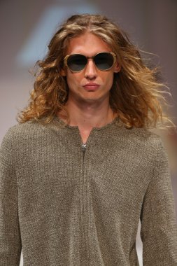 Sektör defile kontrol