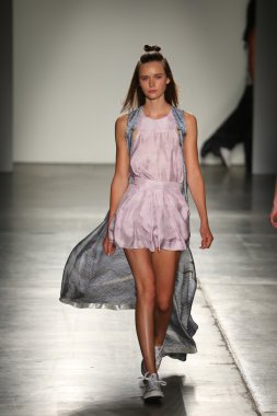 DSW Sponsors Gen Art 20th Anniversary Fresh Faces