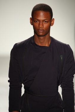 DSW Sponsors Gen Art 20th Anniversary Fresh Faces