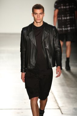 DSW Sponsors Gen Art 20th Anniversary Fresh Faces