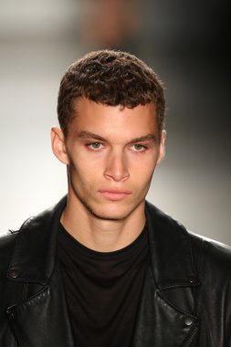 DSW Sponsors Gen Art 20th Anniversary Fresh Faces