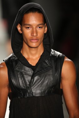DSW Sponsors Gen Art 20th Anniversary Fresh Faces