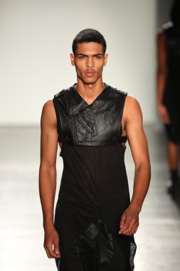 DSW Sponsors Gen Art 20th Anniversary Fresh Faces