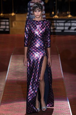 Marc Jacobs Runway Spring 2016