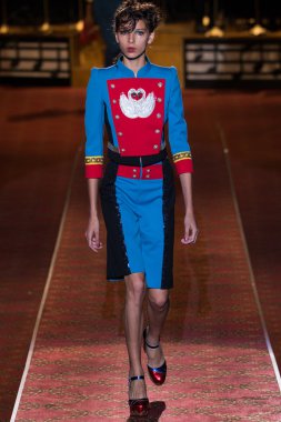 Marc Jacobs Runway Spring 2016