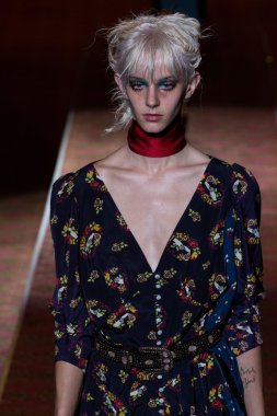 Marc Jacobs Runway Spring 2016